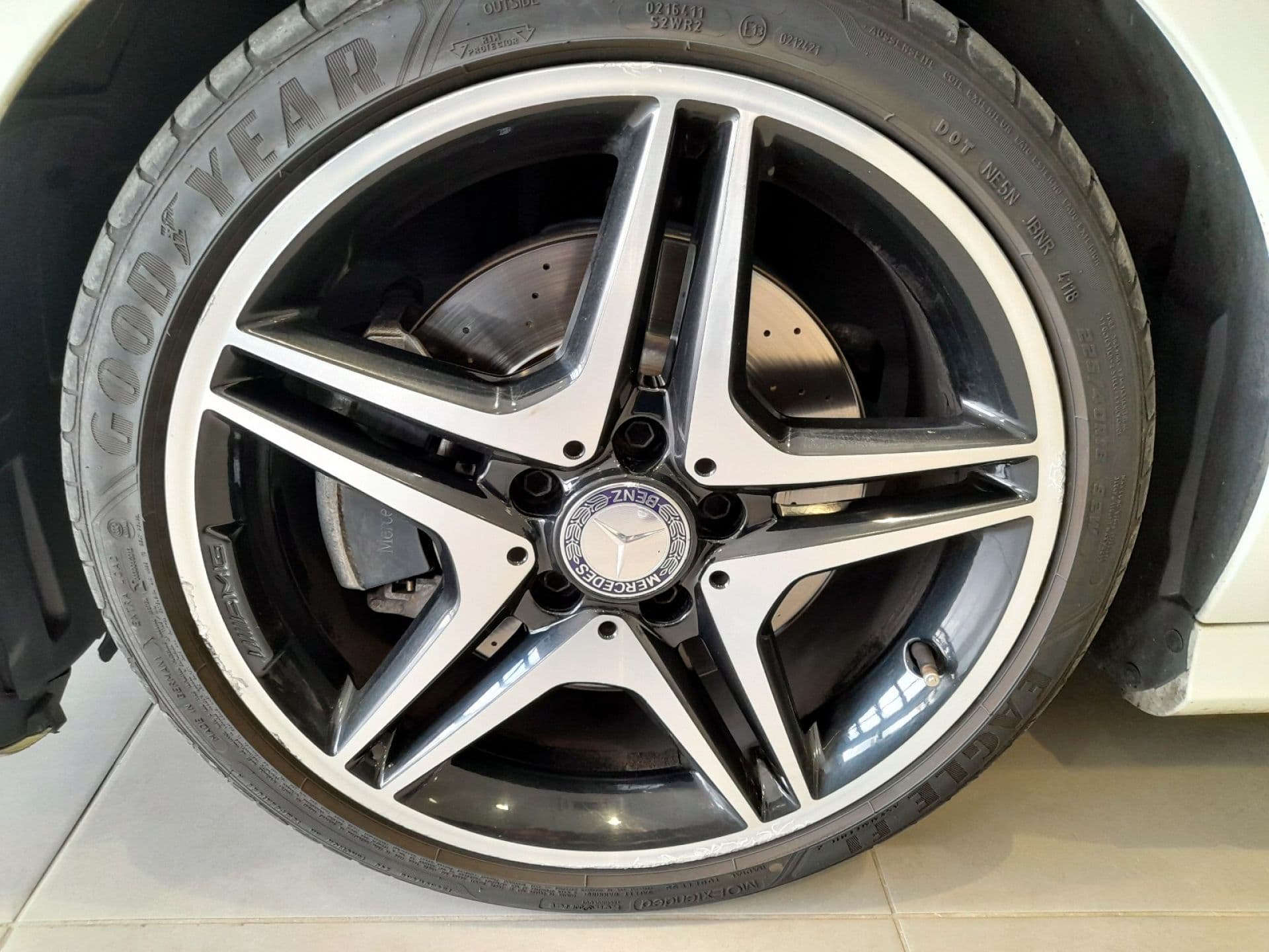 220 CDI