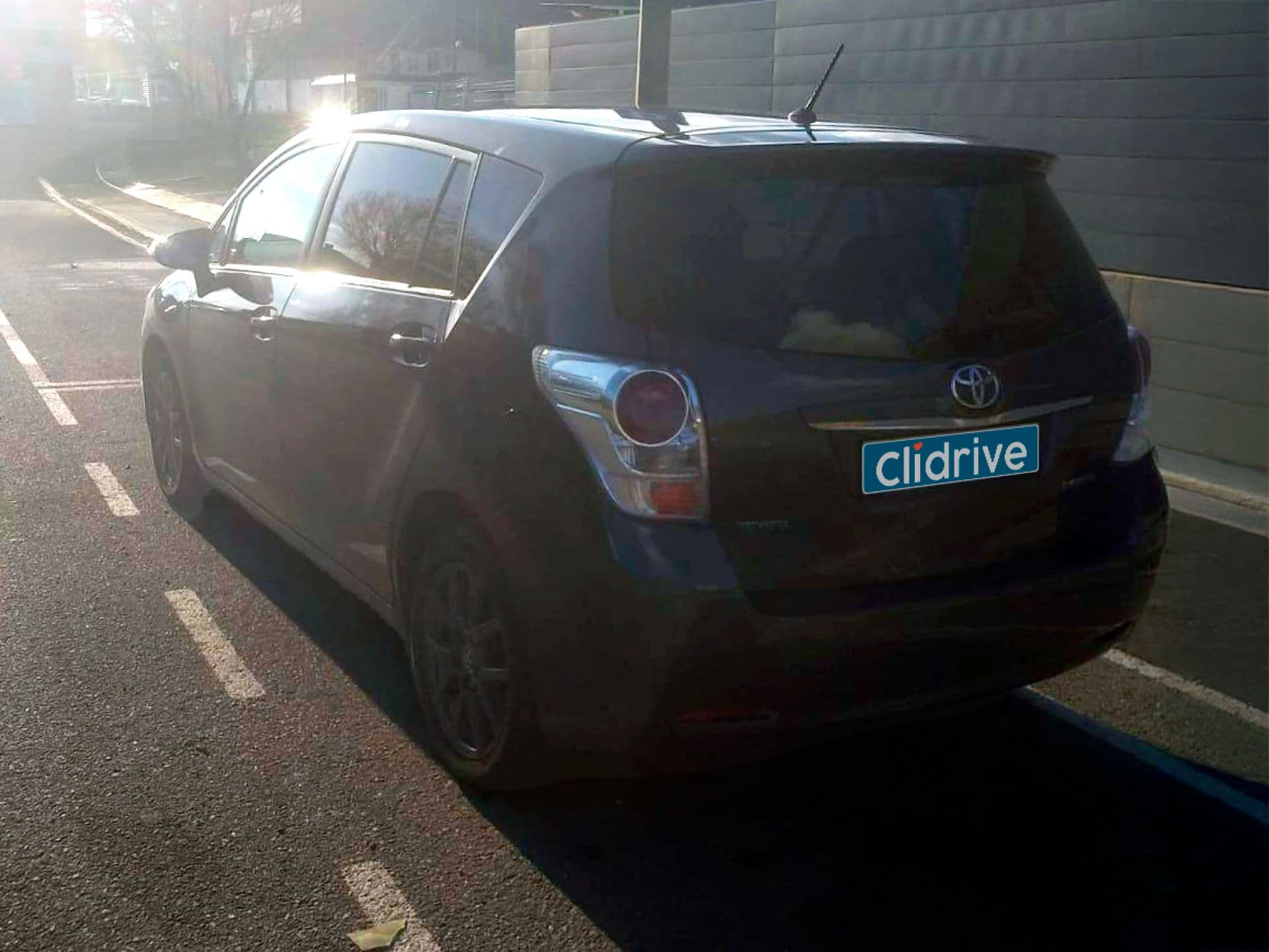 TOYOTA verso