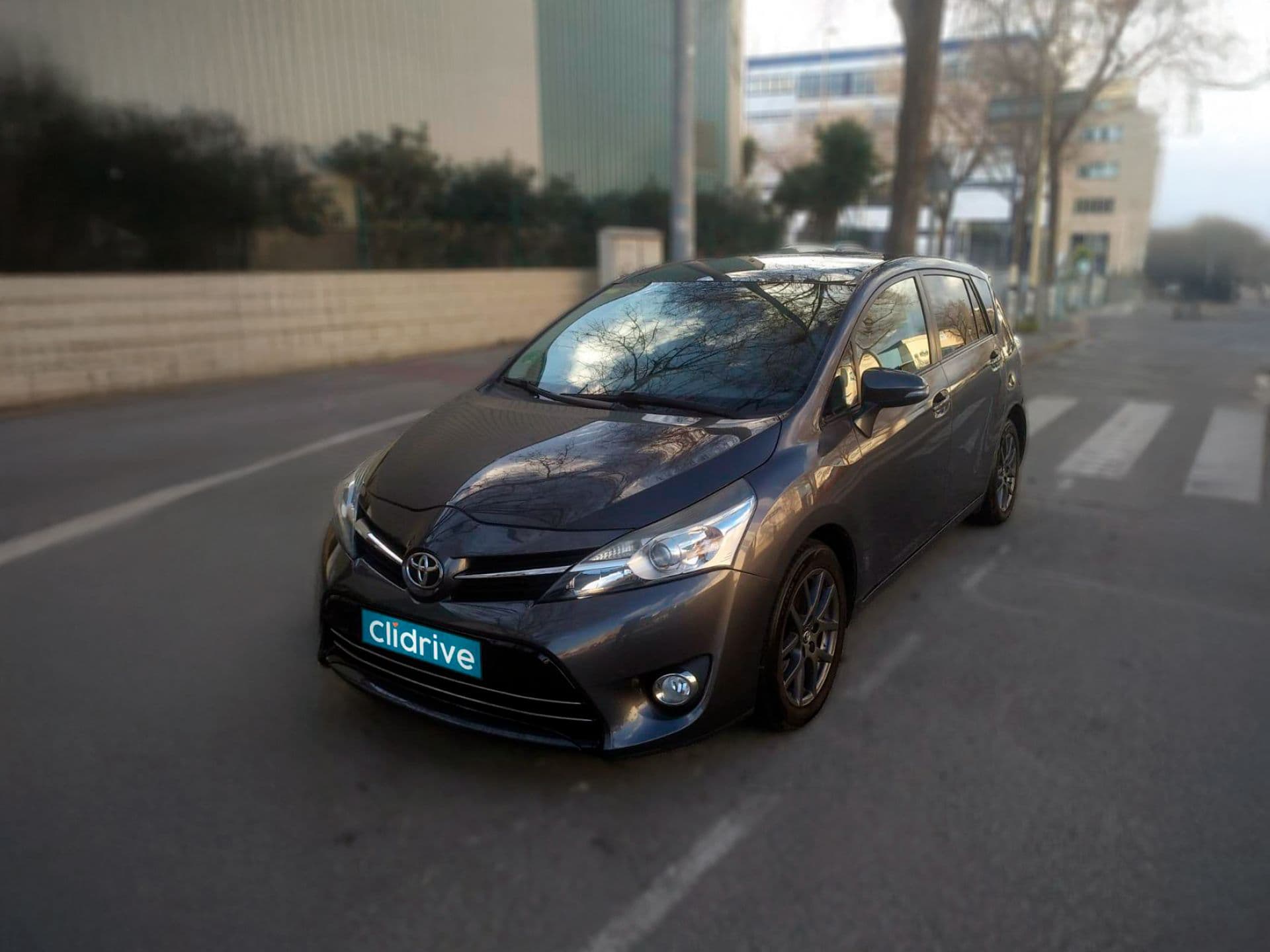 TOYOTA verso