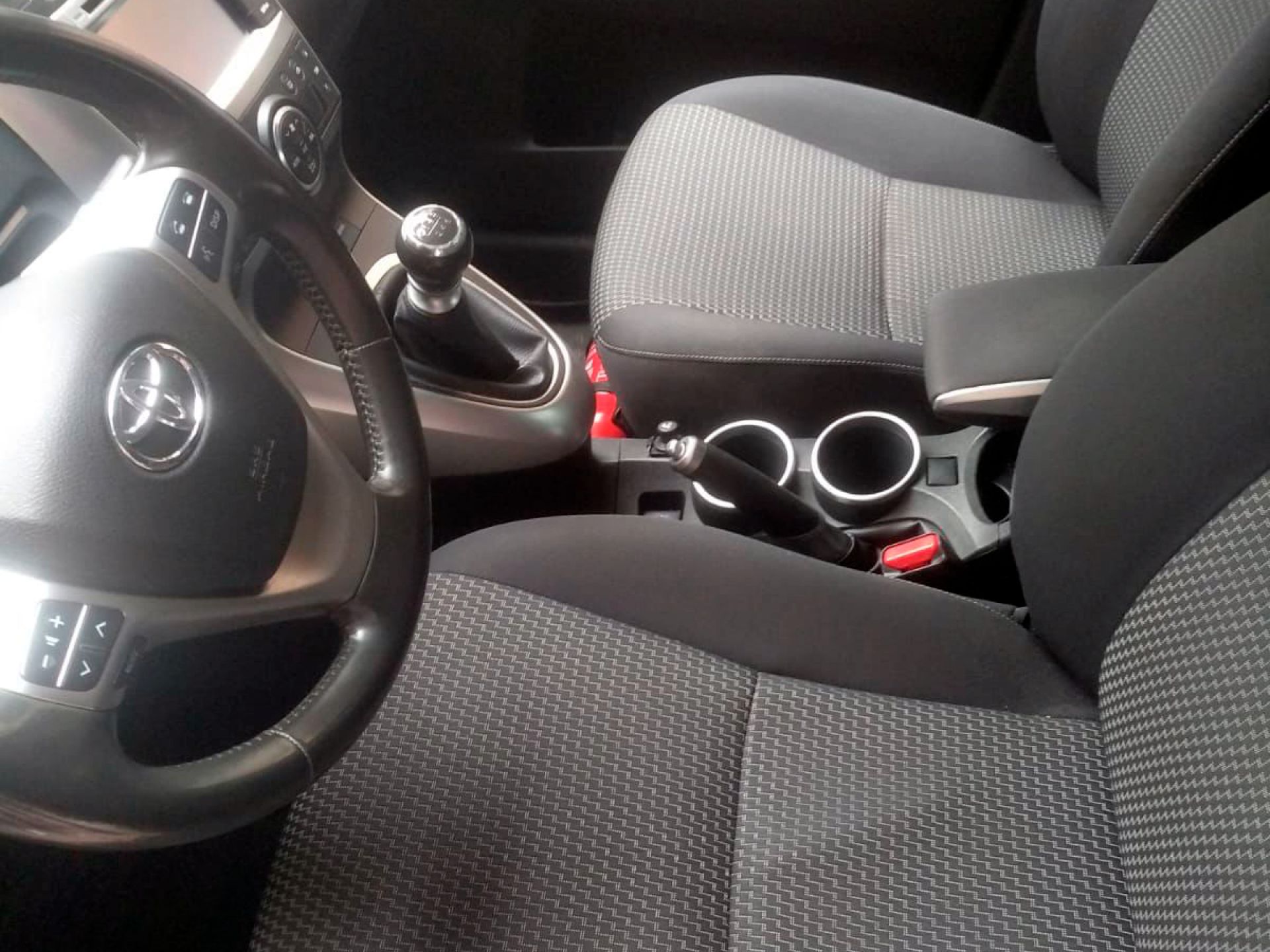 TOYOTA verso