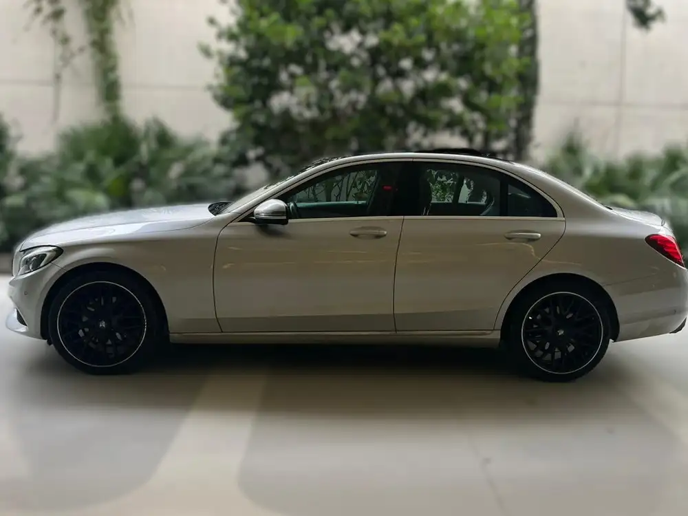 MERCEDES clase c - Foto 6 | Clidrive