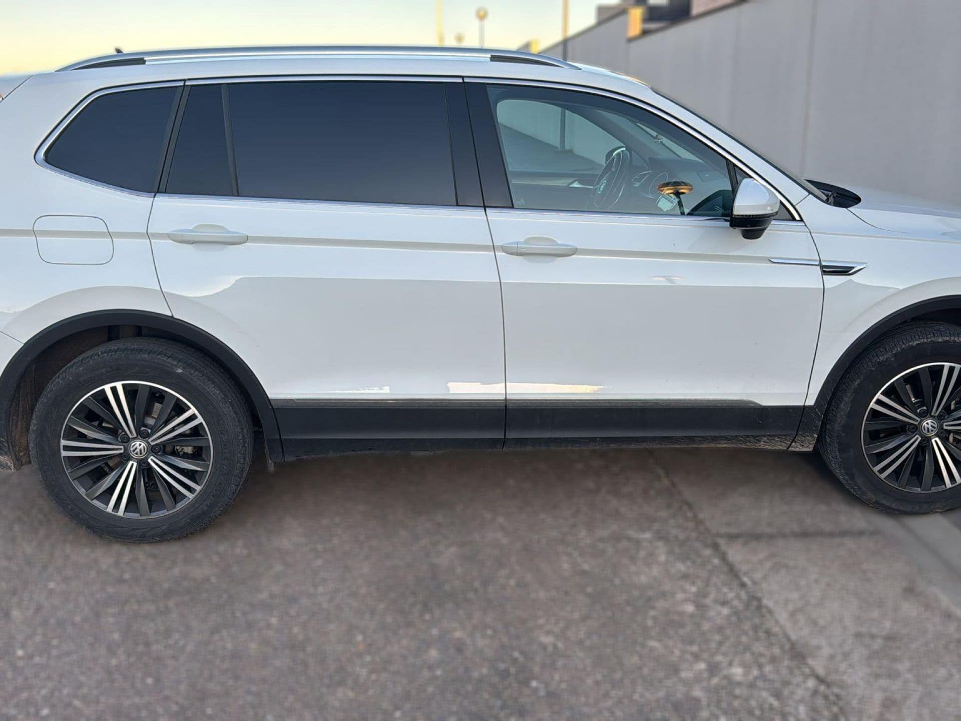 VOLKSWAGEN tiguan allspace