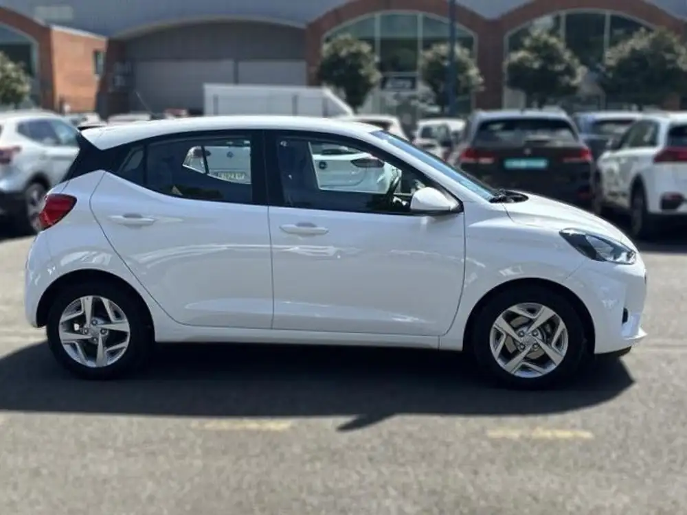 HYUNDAI i10 - Foto 4 | Clidrive