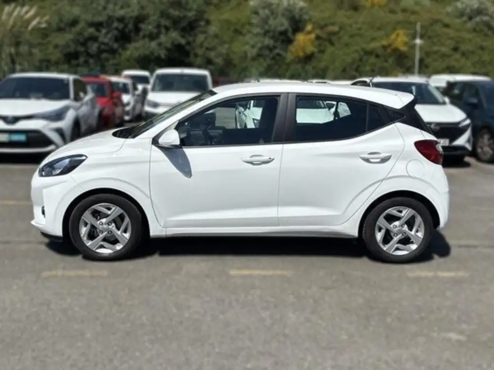 HYUNDAI i10 - Foto 8 | Clidrive