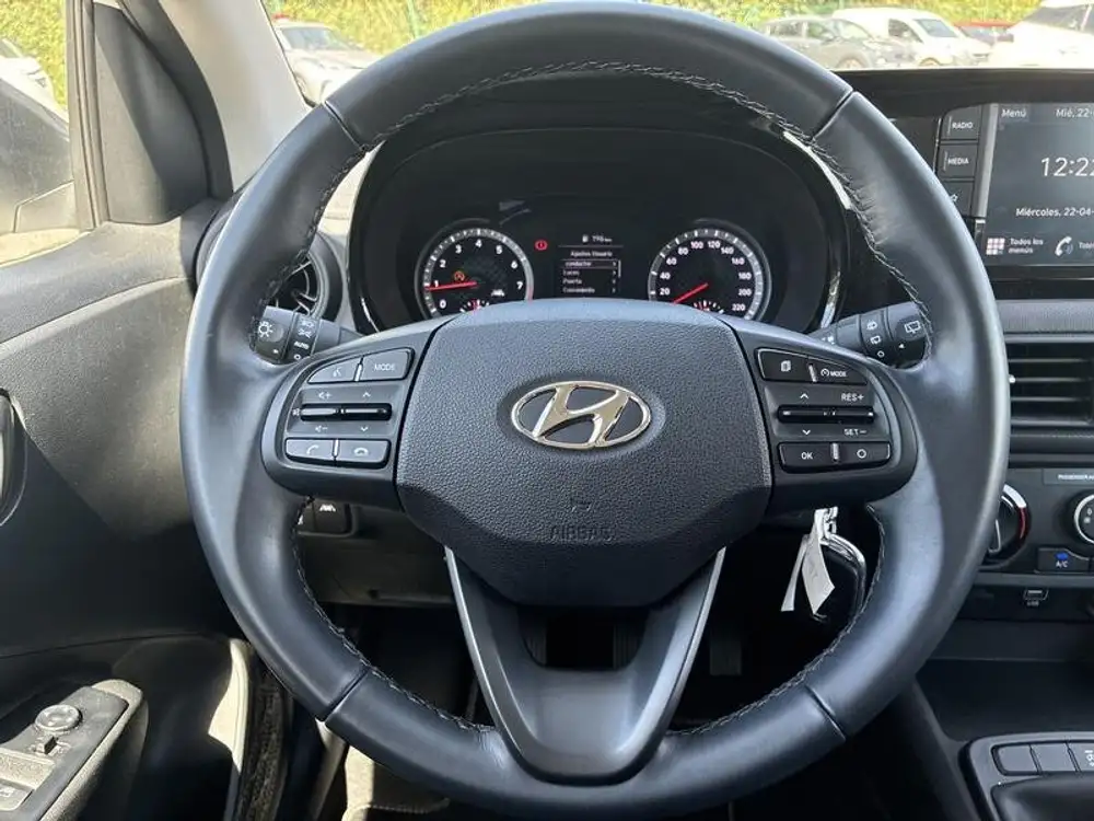 HYUNDAI i10 - Foto 11 | Clidrive