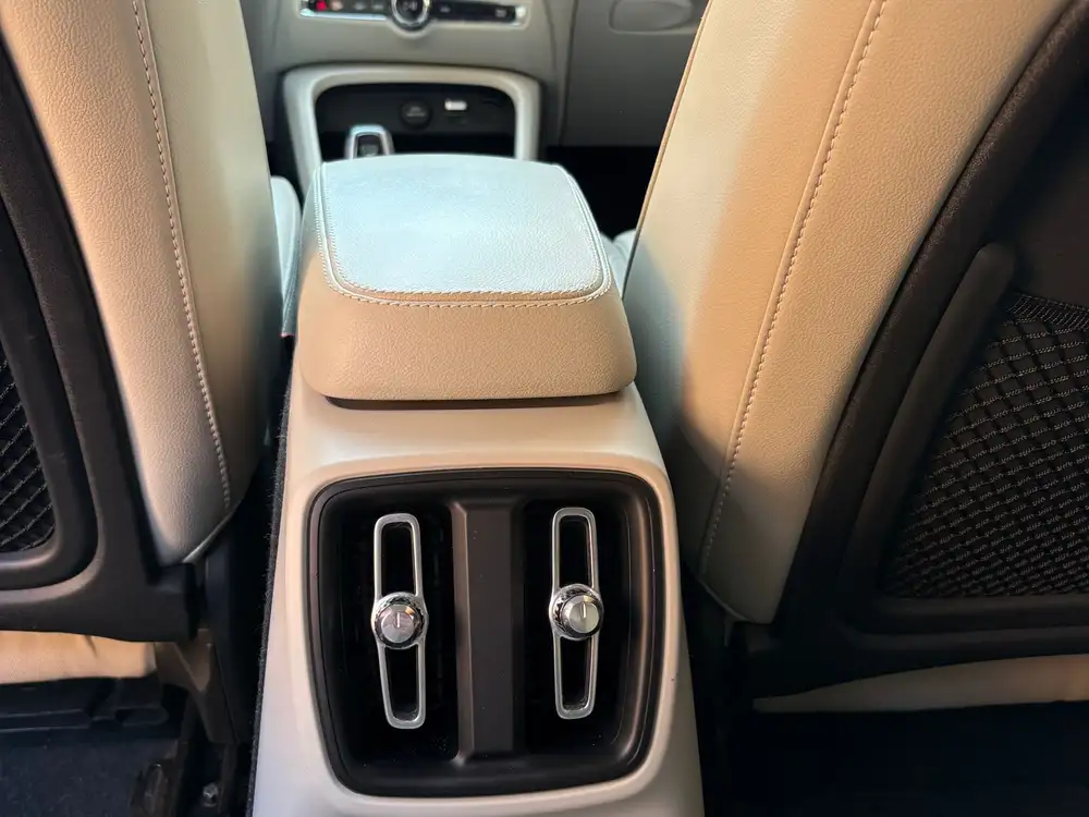 VOLVO xc40 de segunda mano | Clidrive