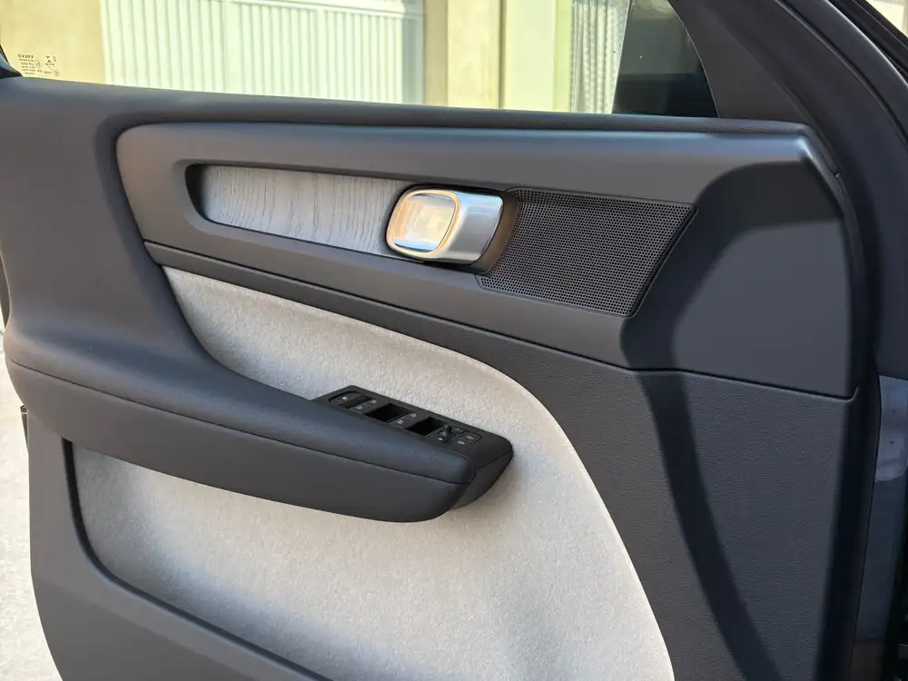 VOLVO xc40 de segunda mano | Clidrive