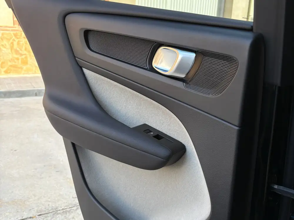 VOLVO xc40 de segunda mano | Clidrive