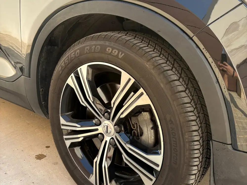 VOLVO xc40 de segunda mano | Clidrive