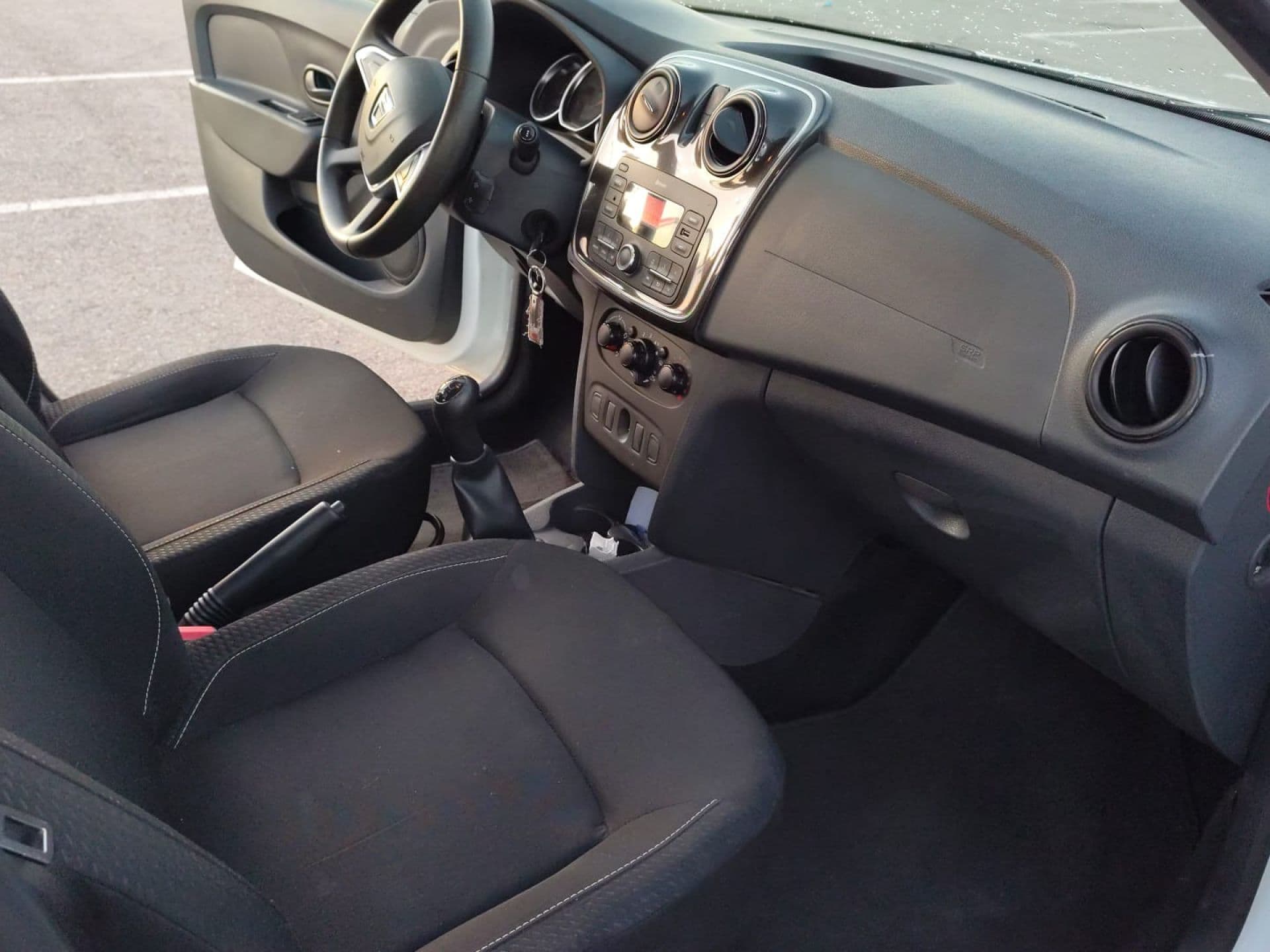DACIA sandero