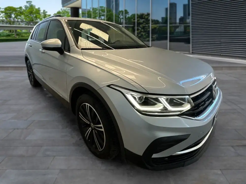 VOLKSWAGEN tiguan - Foto 3 | Clidrive