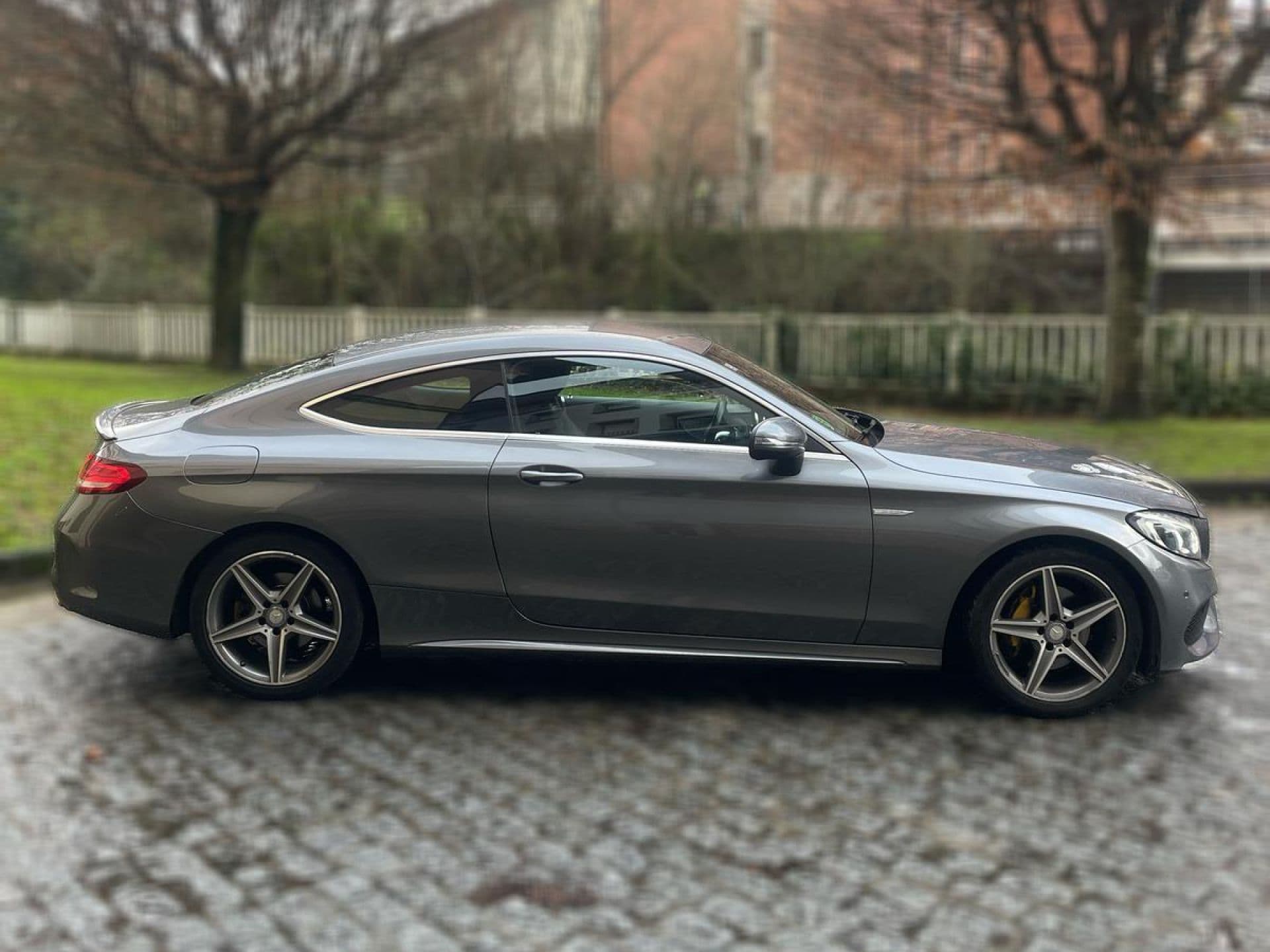 MERCEDES clase c