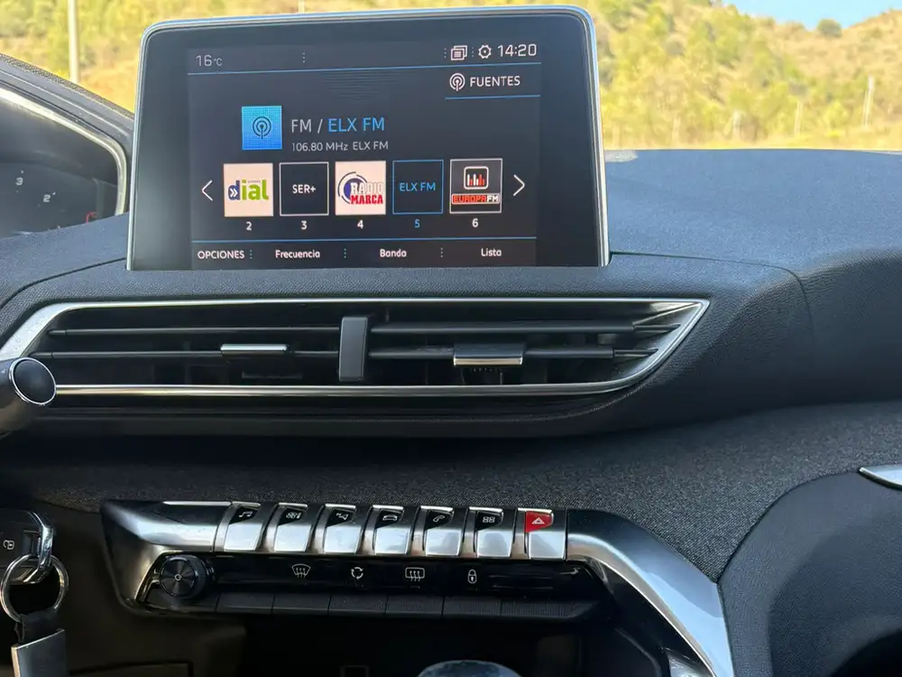 PEUGEOT 3008 de segunda mano | Clidrive