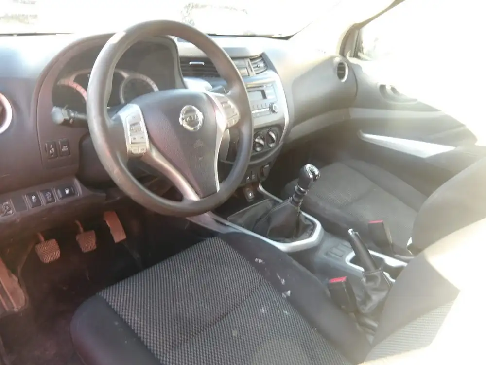 NISSAN navara - Foto 4 | Clidrive