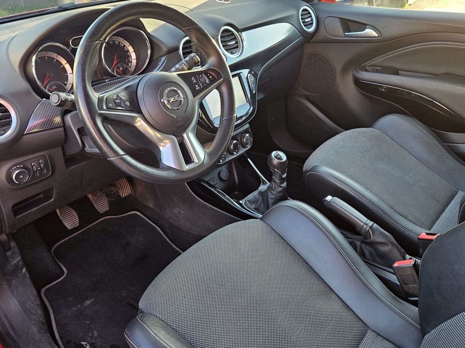 OPEL adam