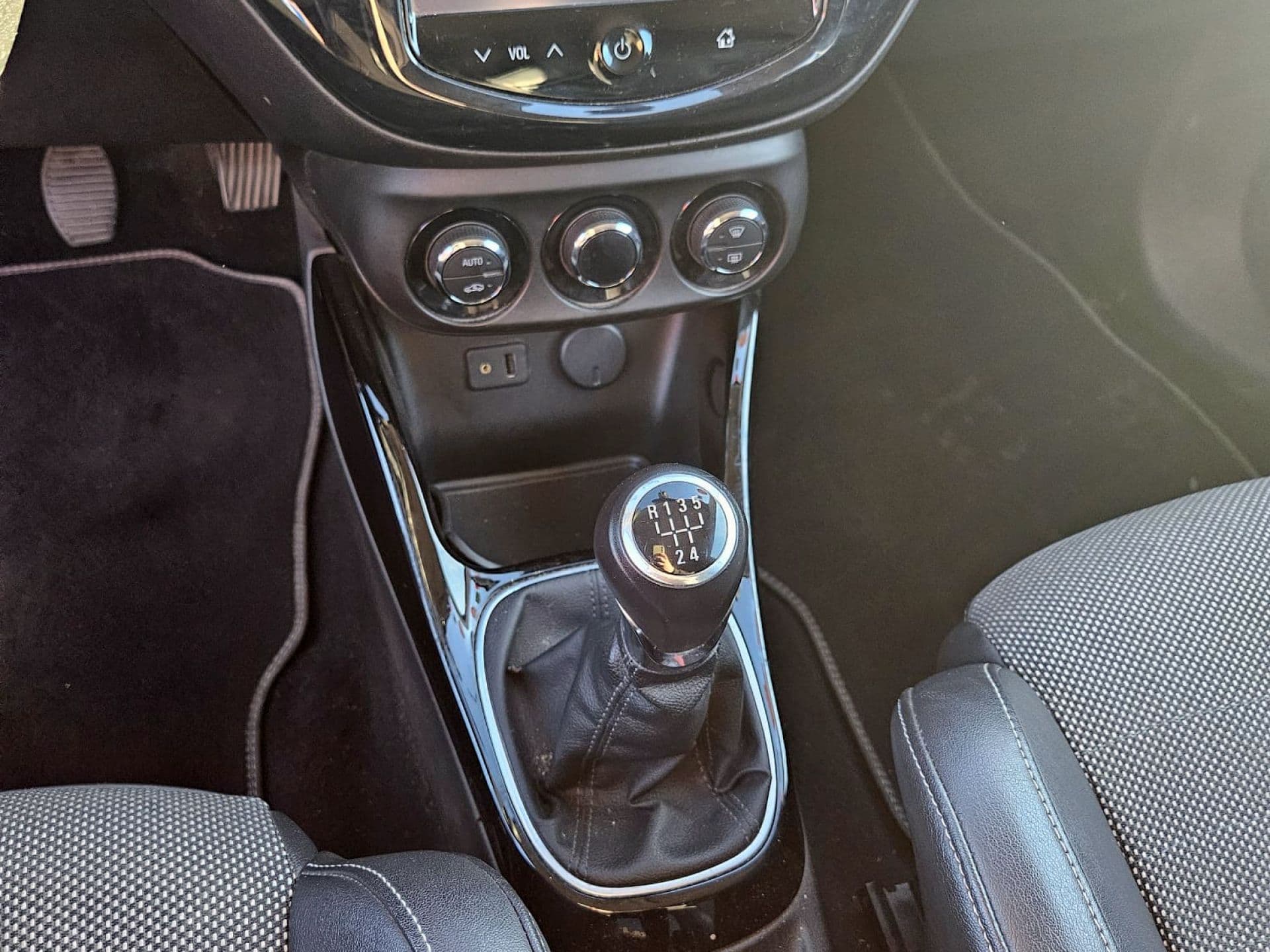OPEL adam