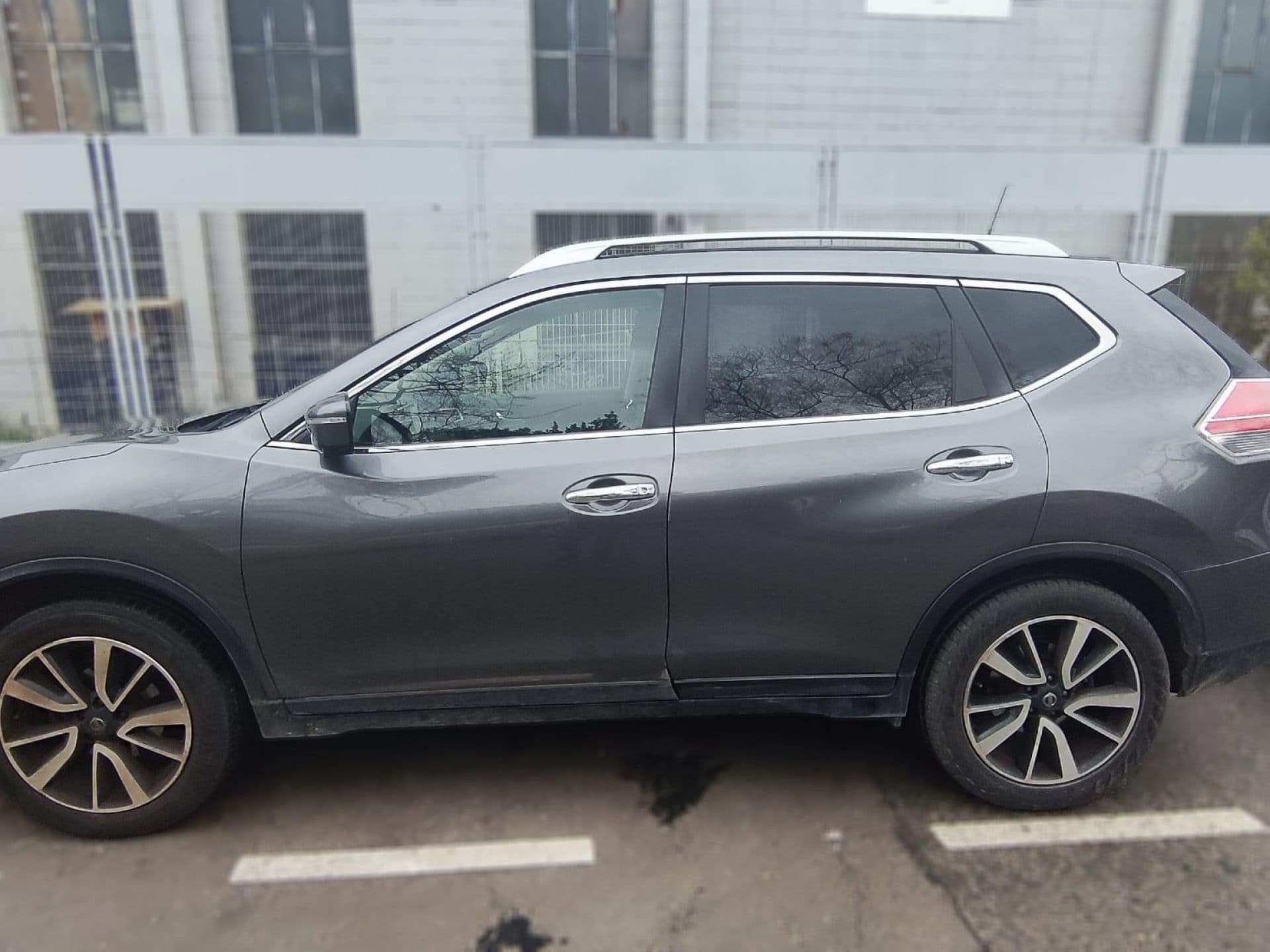 NISSAN x trail