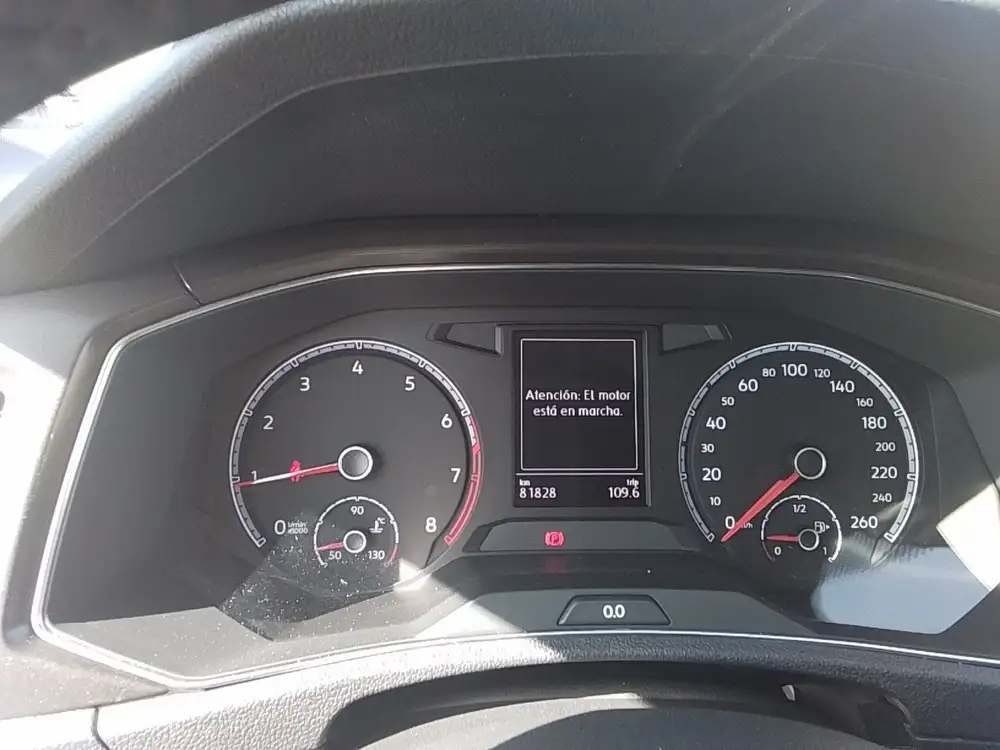 VOLKSWAGEN t-roc - Foto 8 | Clidrive