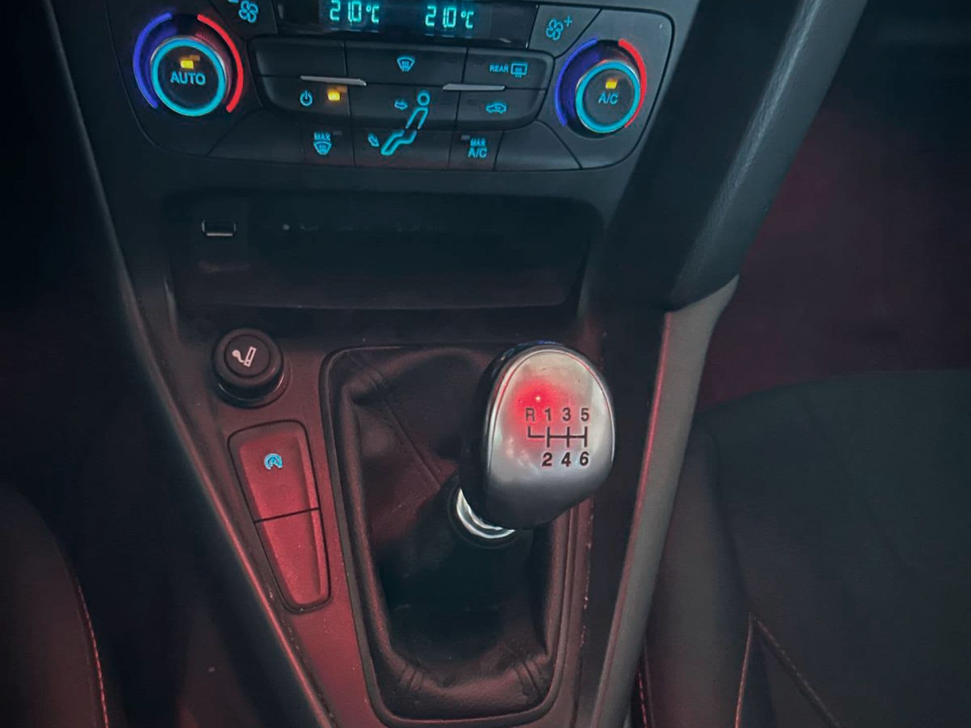 FORD focus