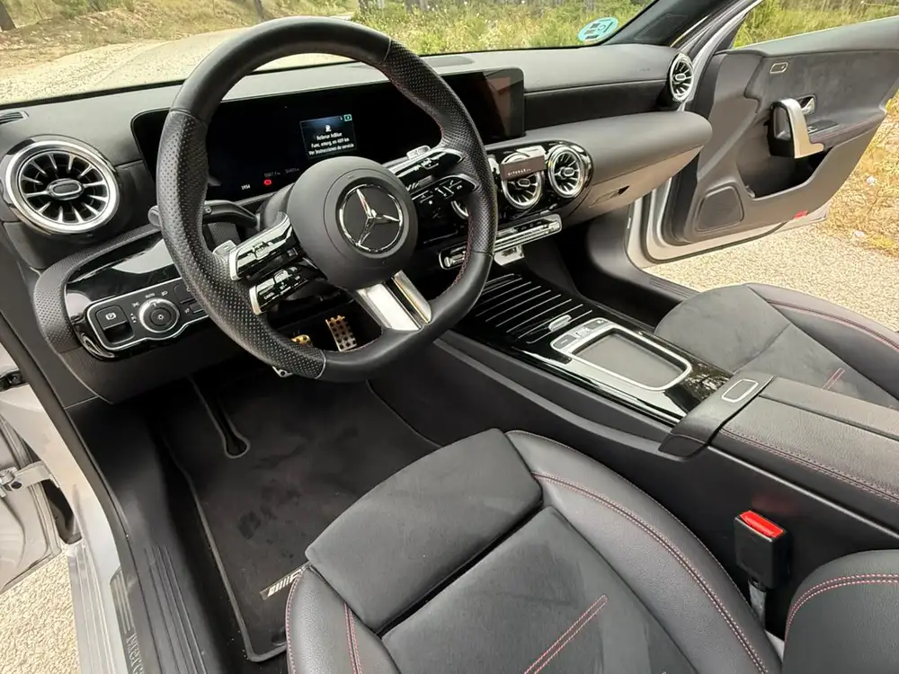MERCEDES clase a - Foto 8 | Clidrive