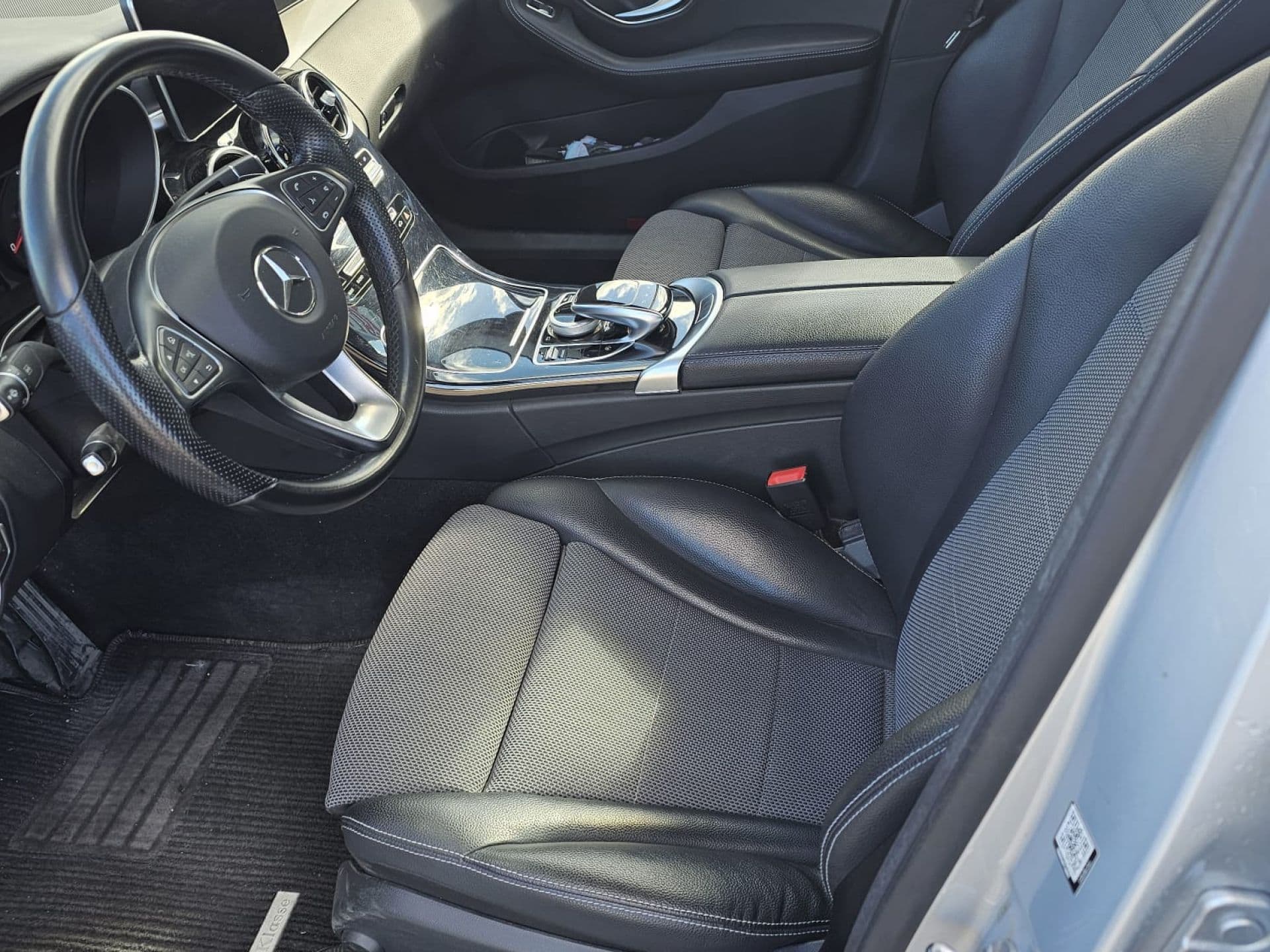 MERCEDES clase c