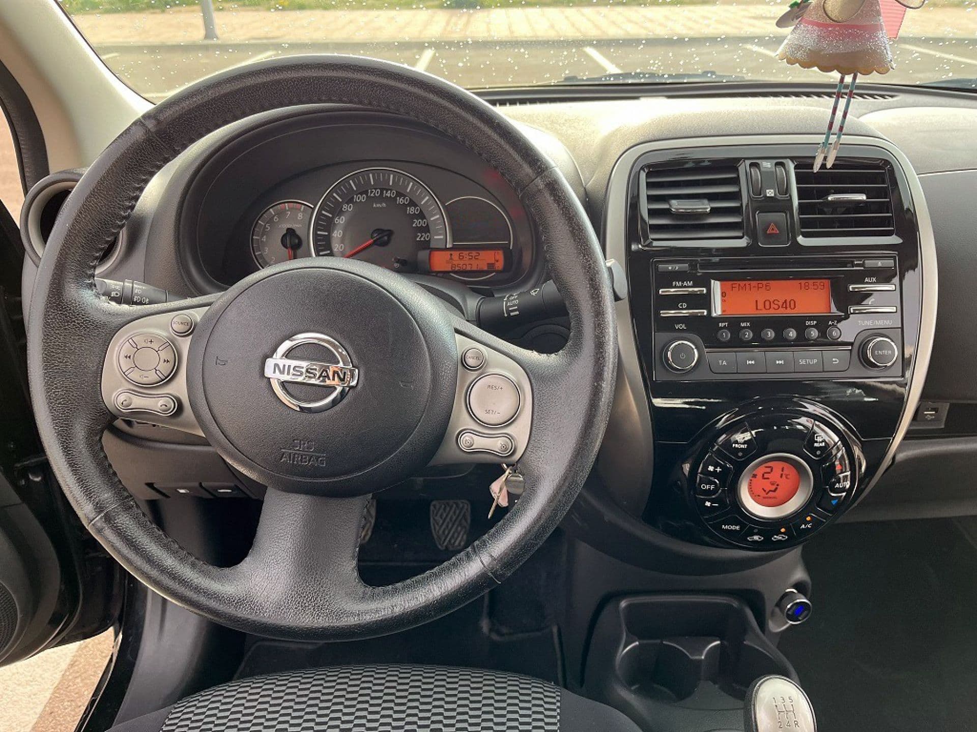 NISSAN micra