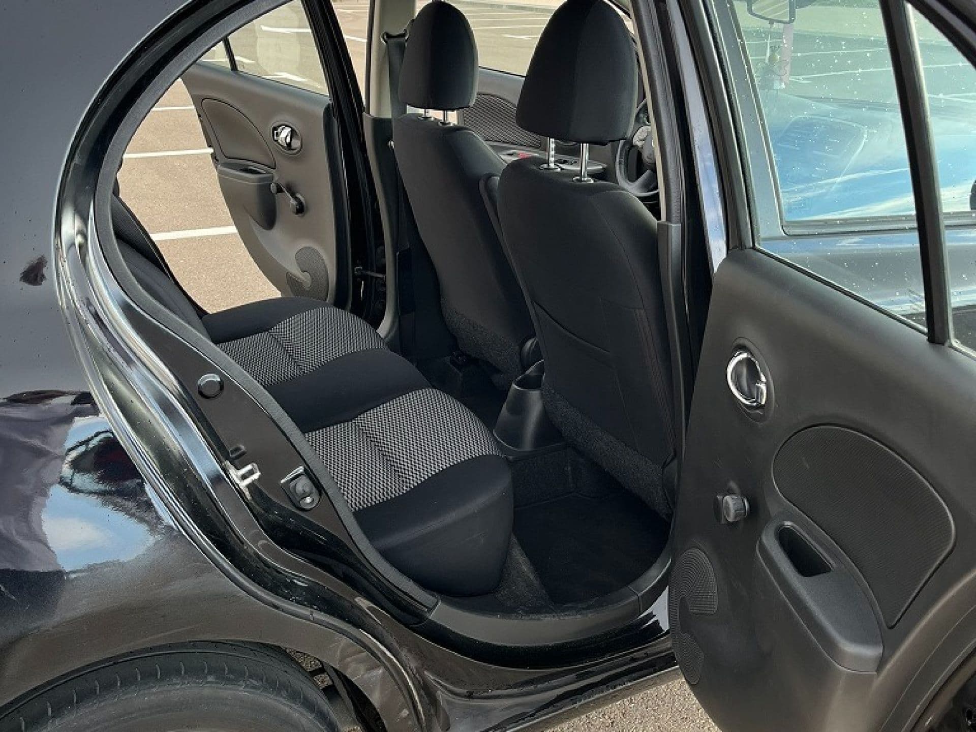 NISSAN micra