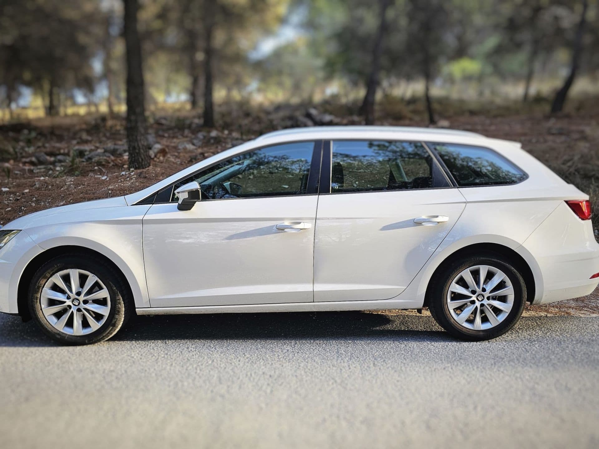 SEAT leon