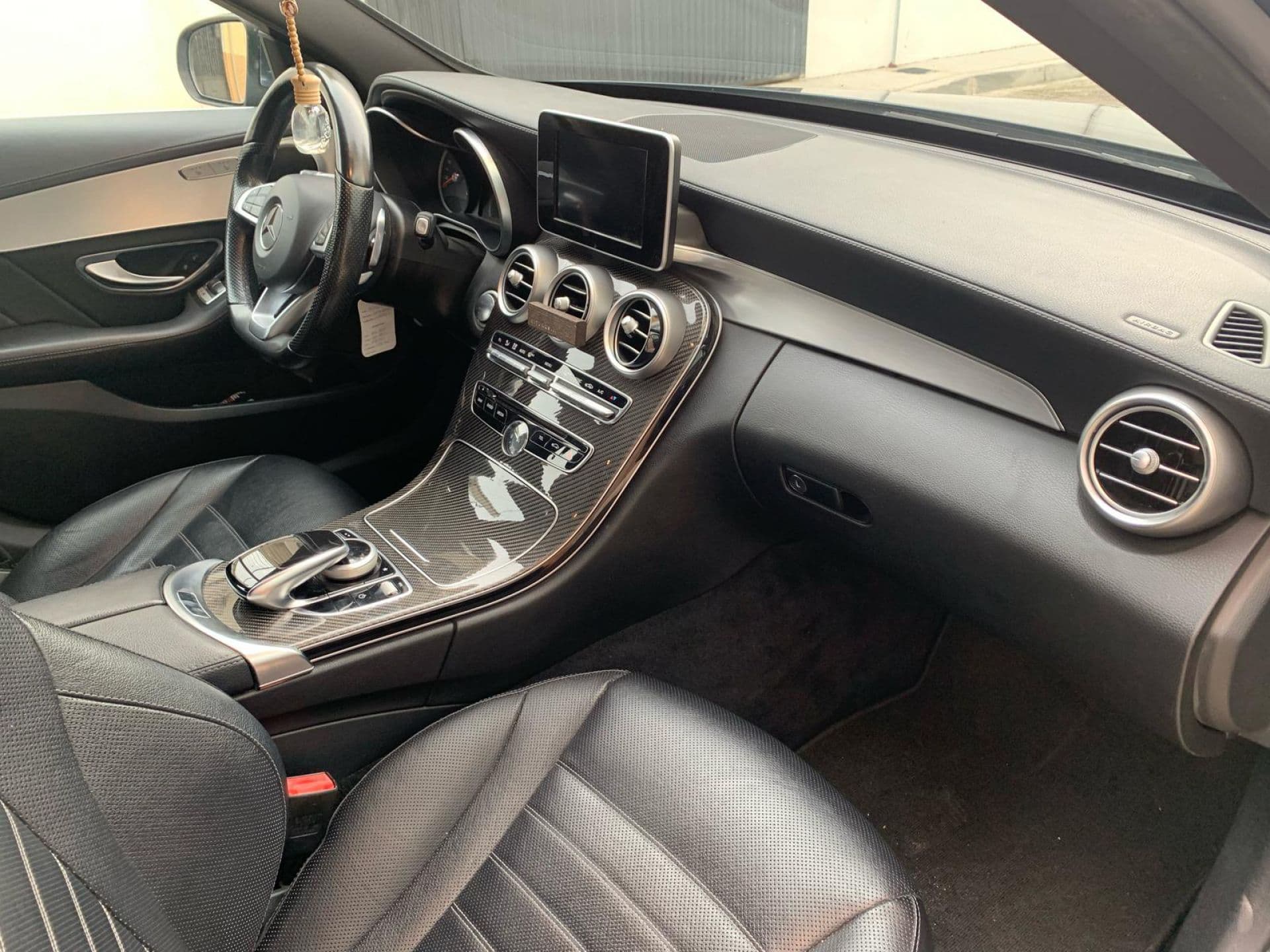 MERCEDES clase c