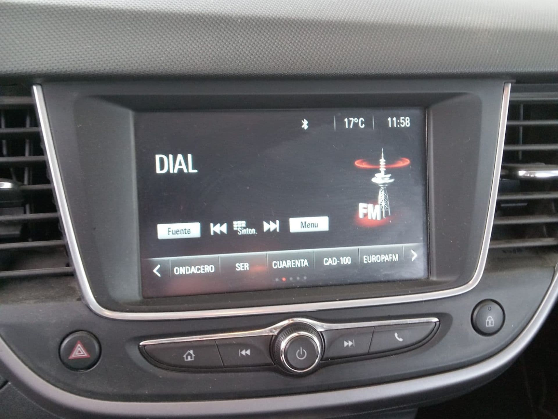 OPEL crossland x