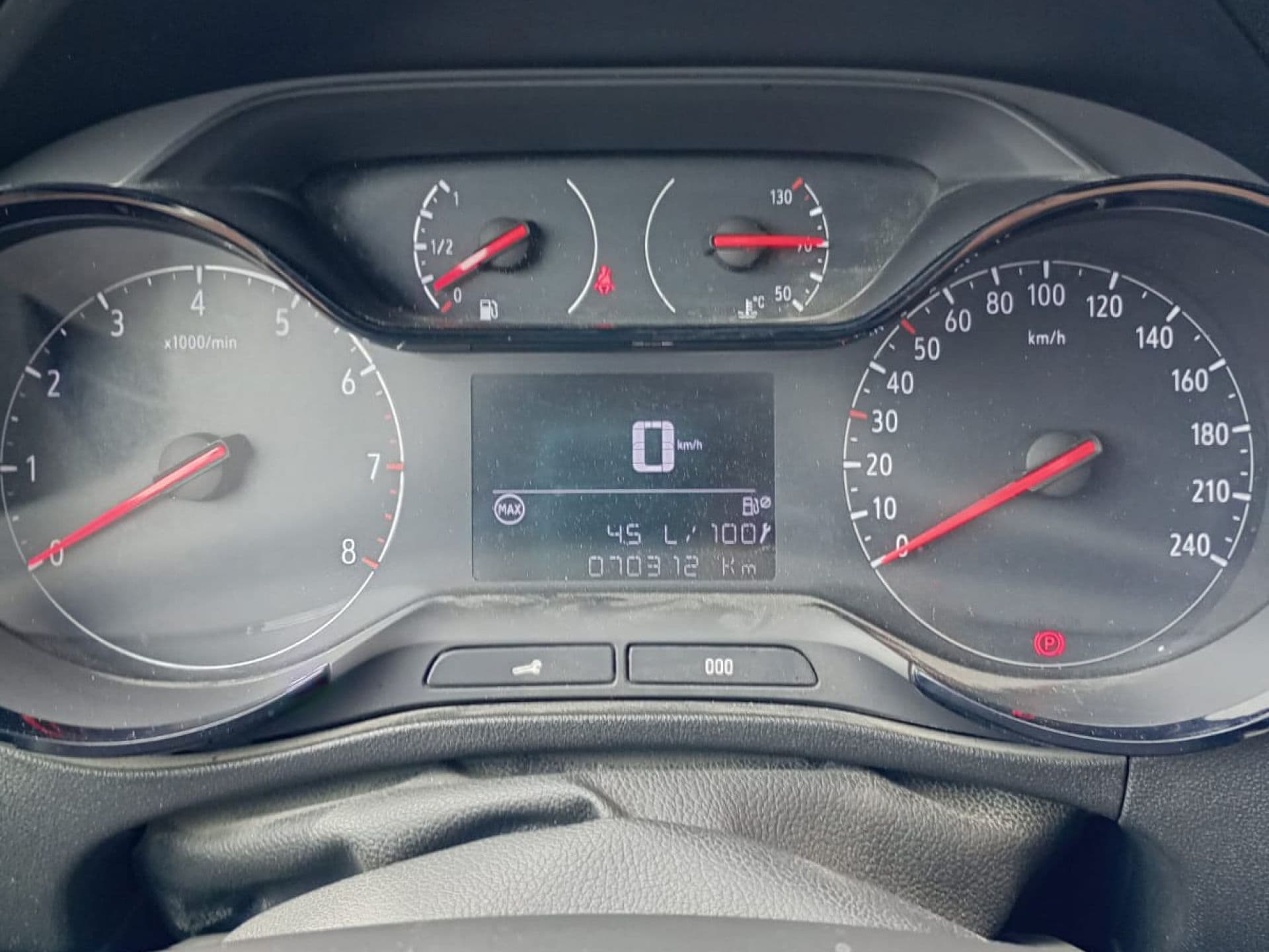 OPEL crossland x