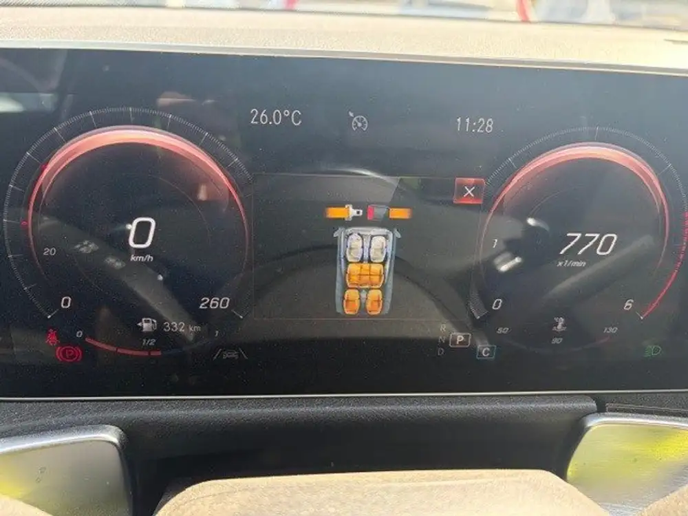 MERCEDES glb - Foto 8 | Clidrive