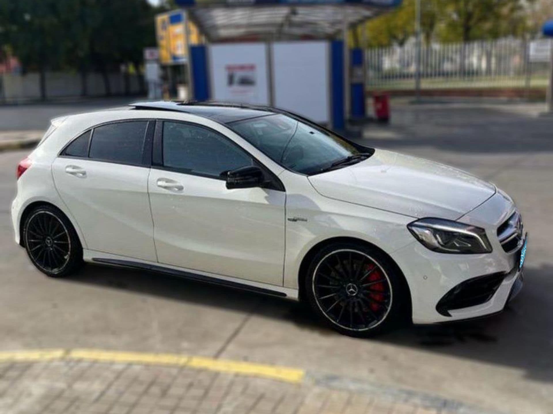 MERCEDES clase a