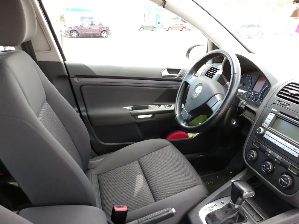 VOLKSWAGEN golf - Foto 9 | Clidrive