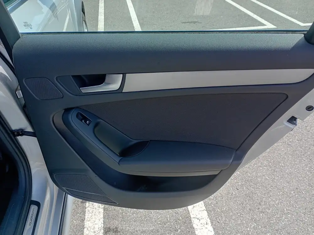 AUDI a4 - Foto 21 | Clidrive