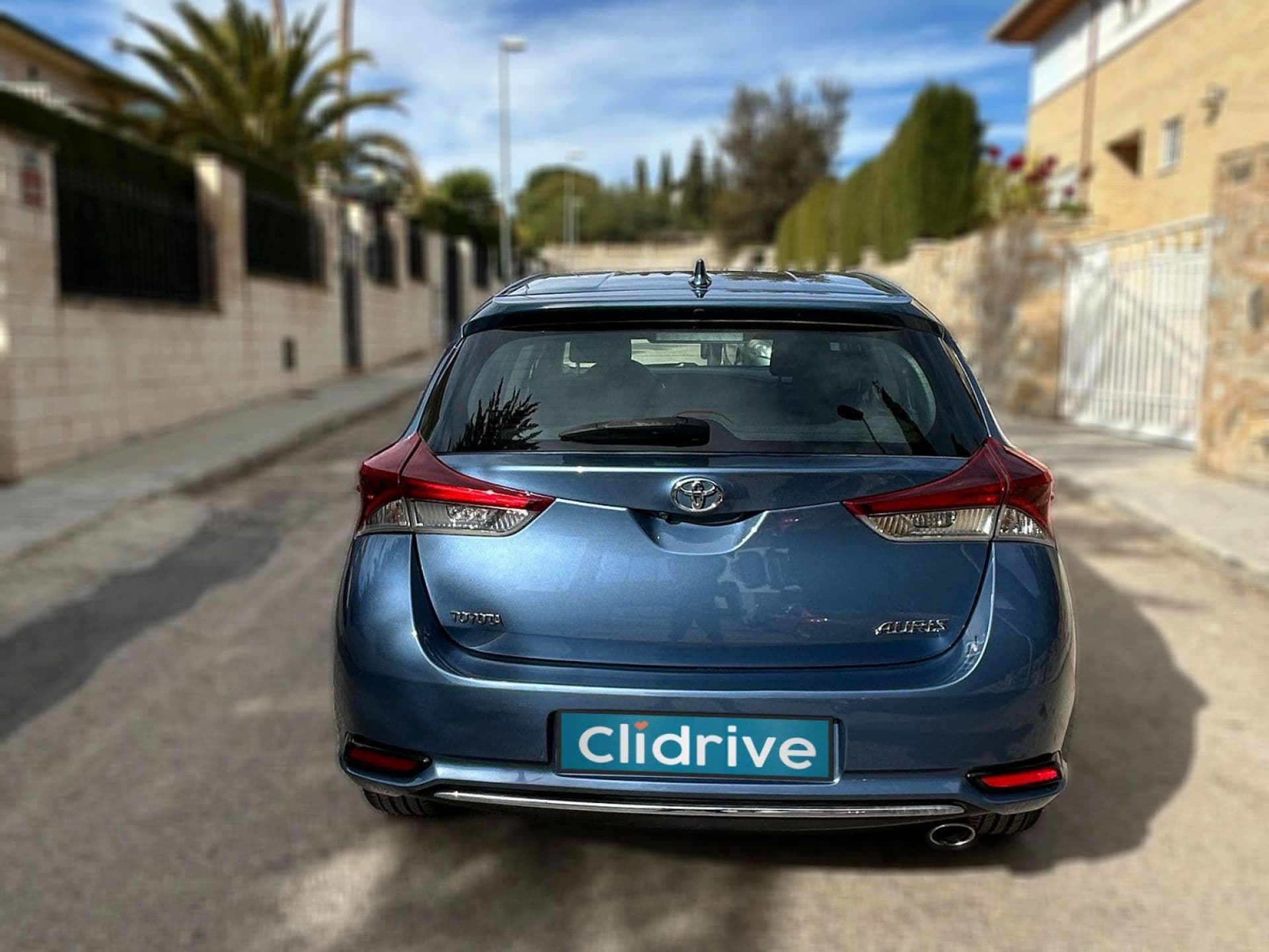 TOYOTA auris