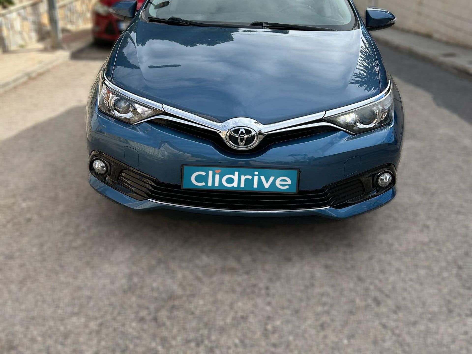 TOYOTA auris