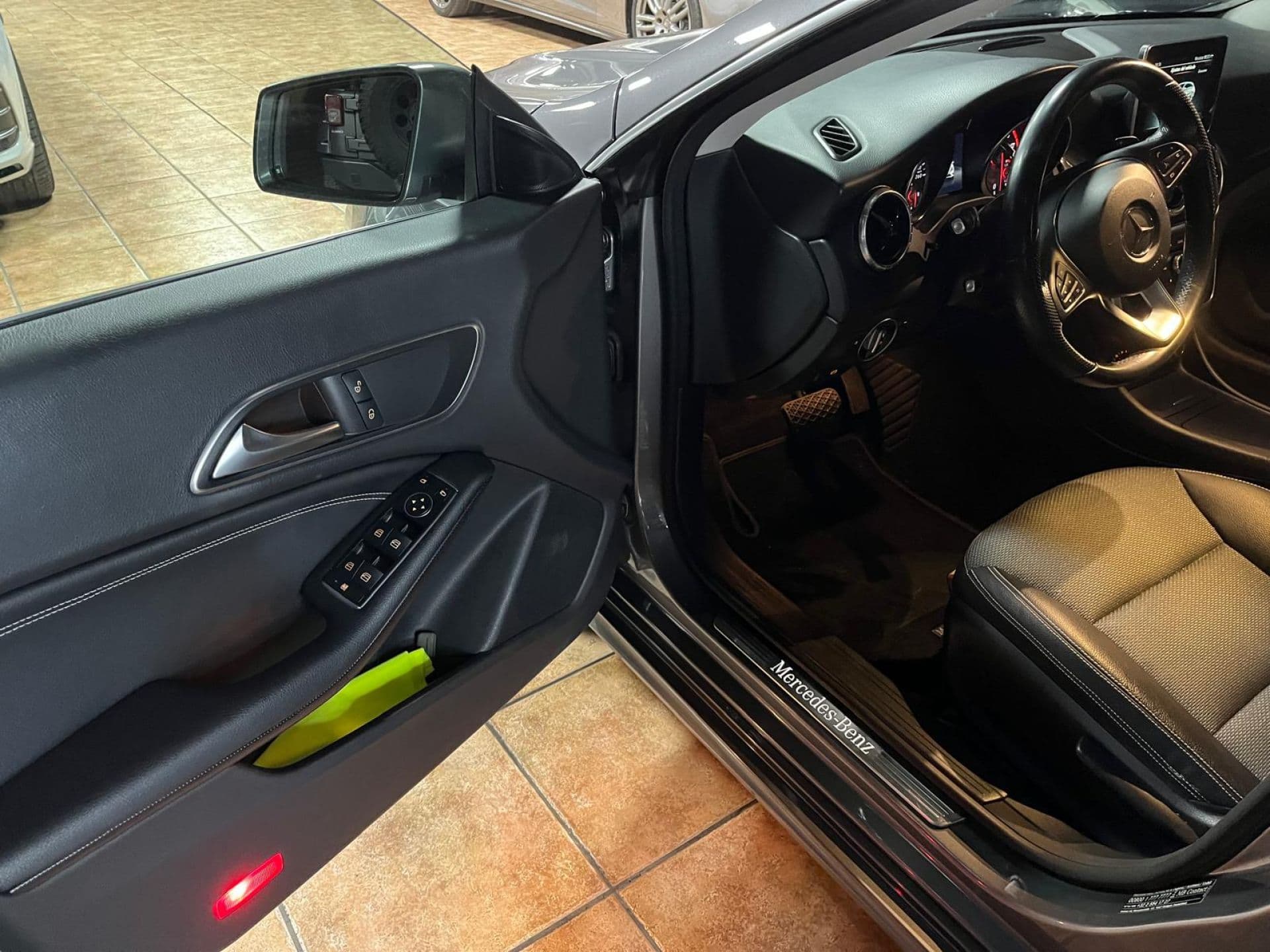 MERCEDES clase cla