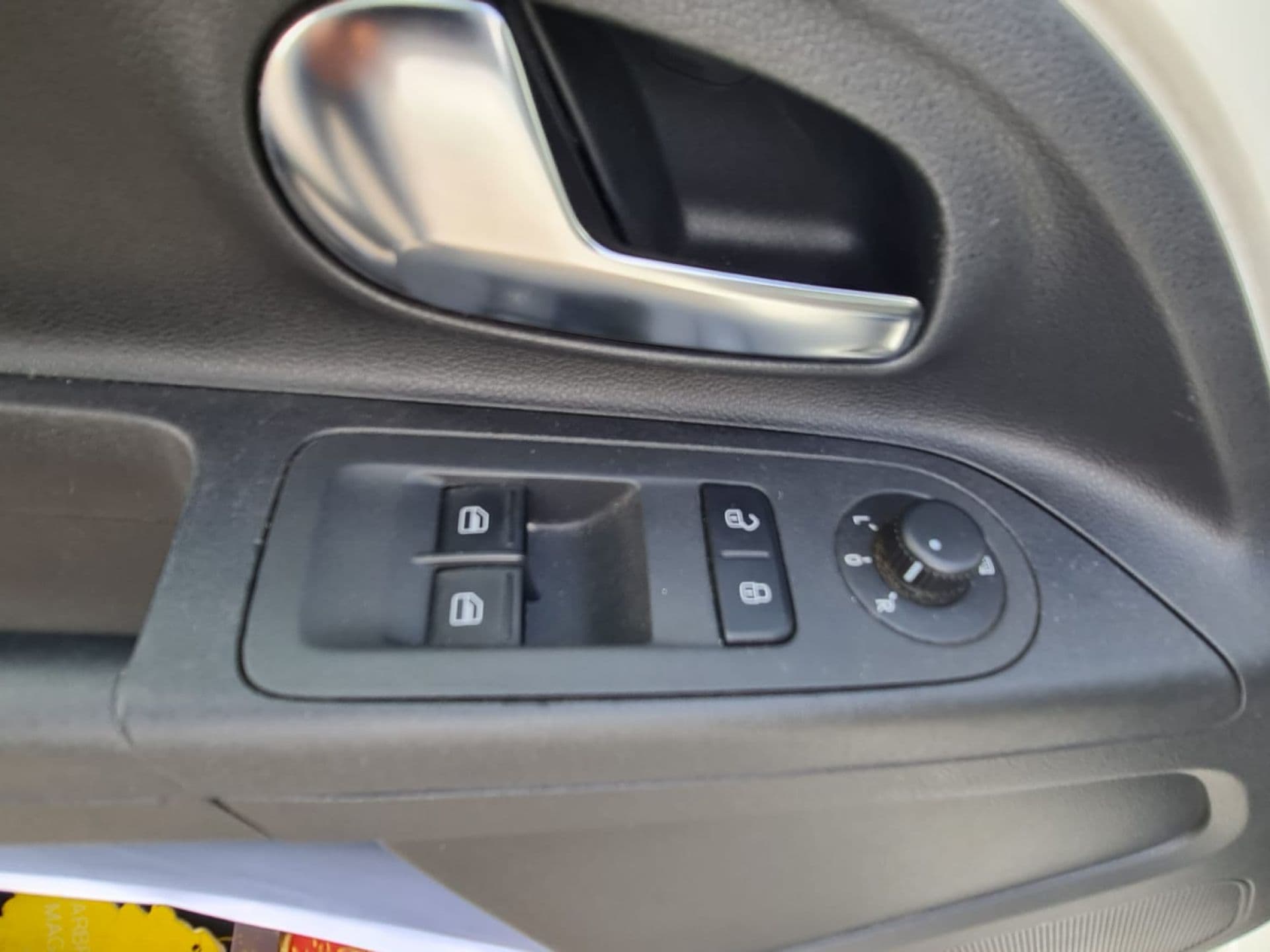SEAT mii