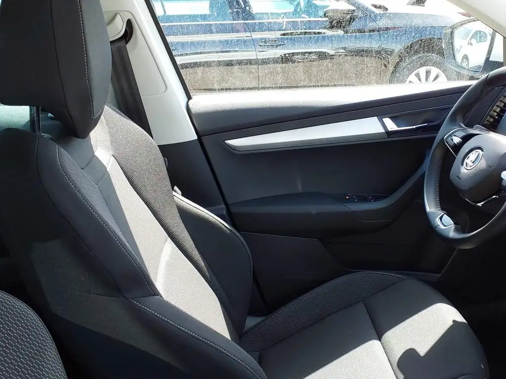 SKODA karoq - Foto 6 | Clidrive