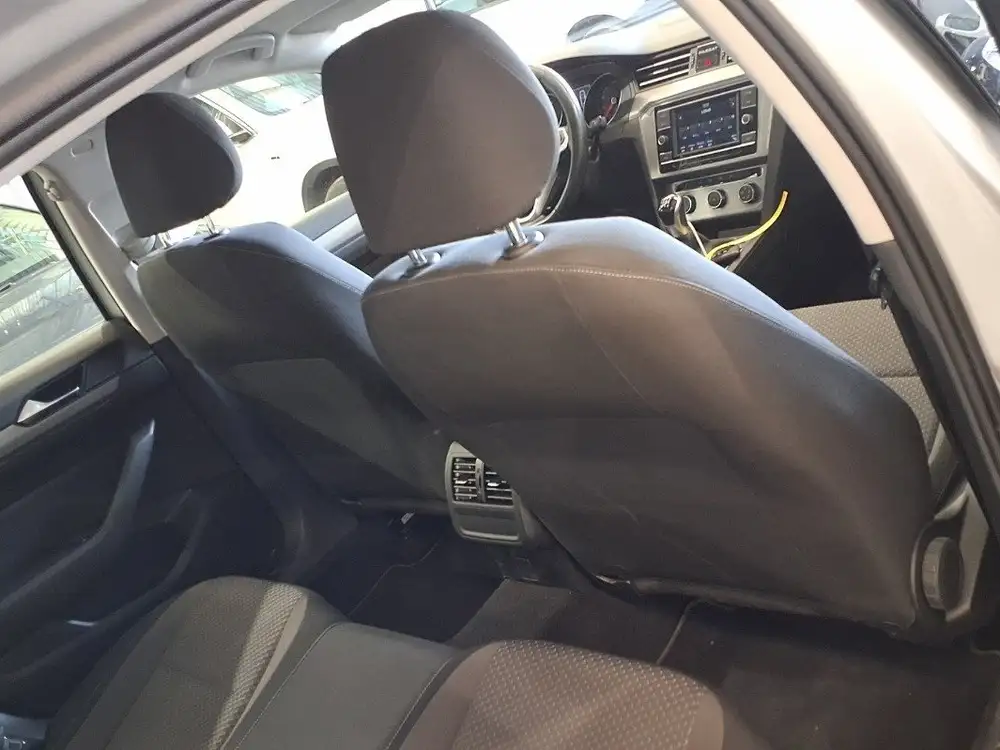 VOLKSWAGEN passat - Foto 12 | Clidrive