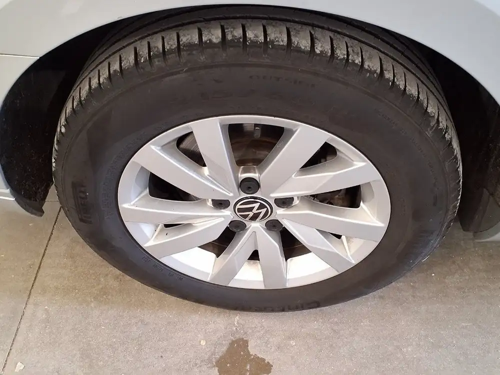 VOLKSWAGEN passat - Foto 16 | Clidrive