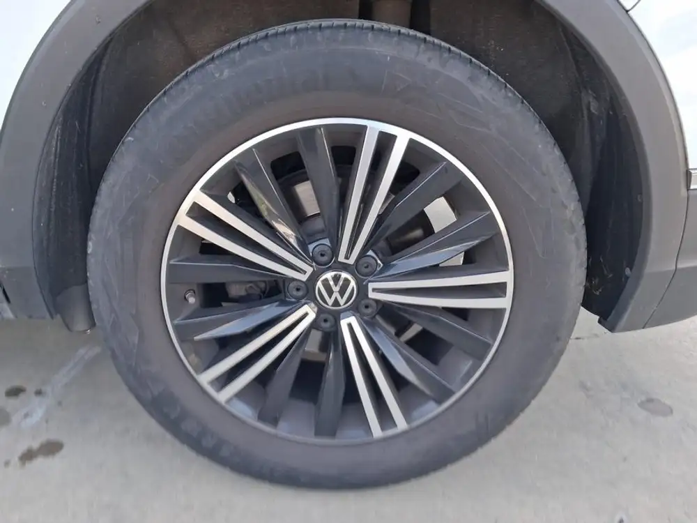 VOLKSWAGEN tiguan - Foto 15 | Clidrive