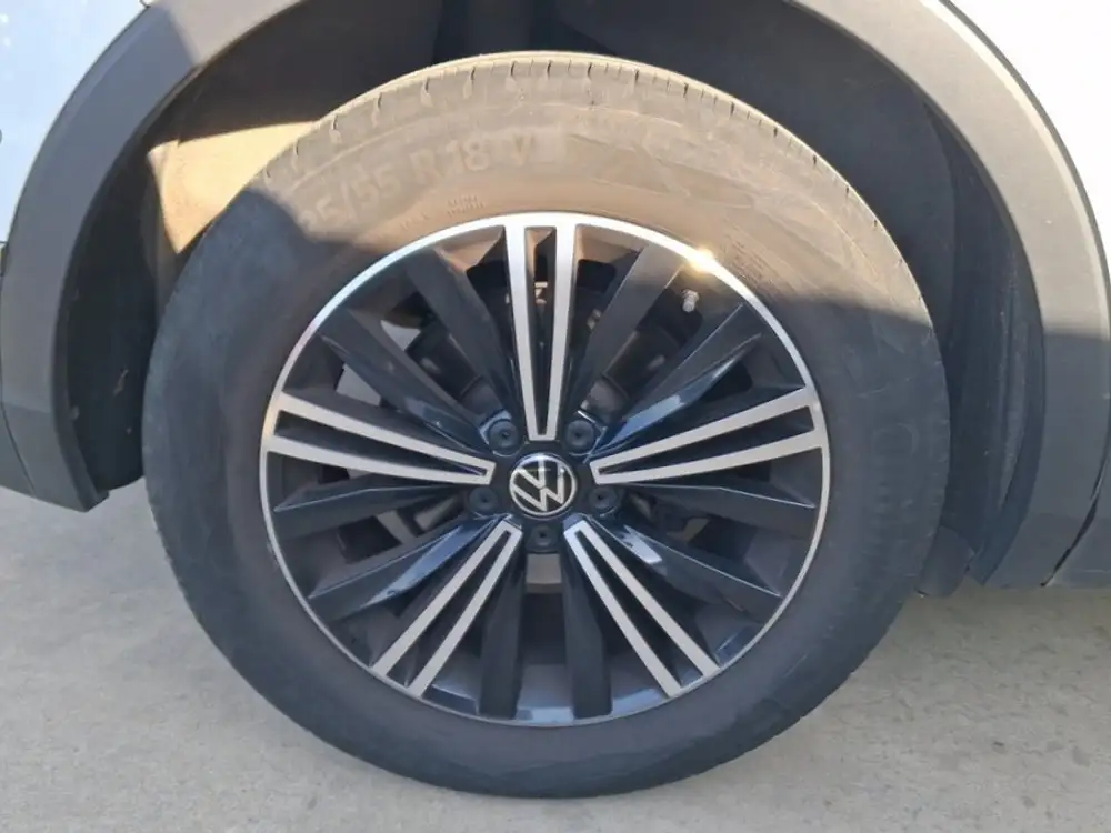 VOLKSWAGEN tiguan - Foto 17 | Clidrive