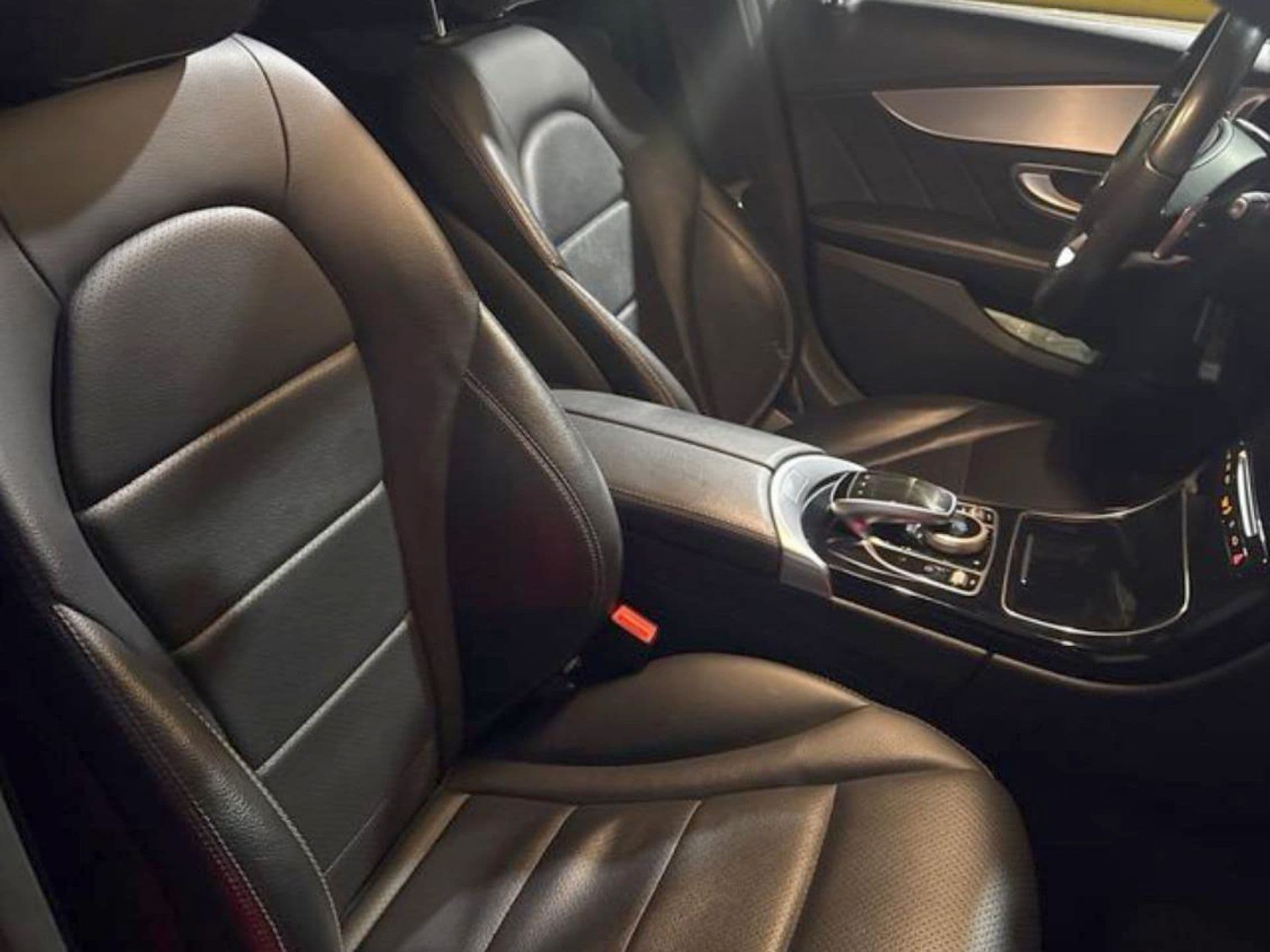 MERCEDES clase c