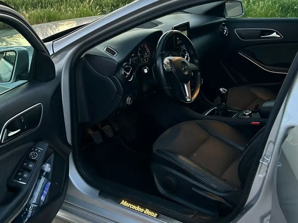 MERCEDES clase a - Foto 6 | Clidrive