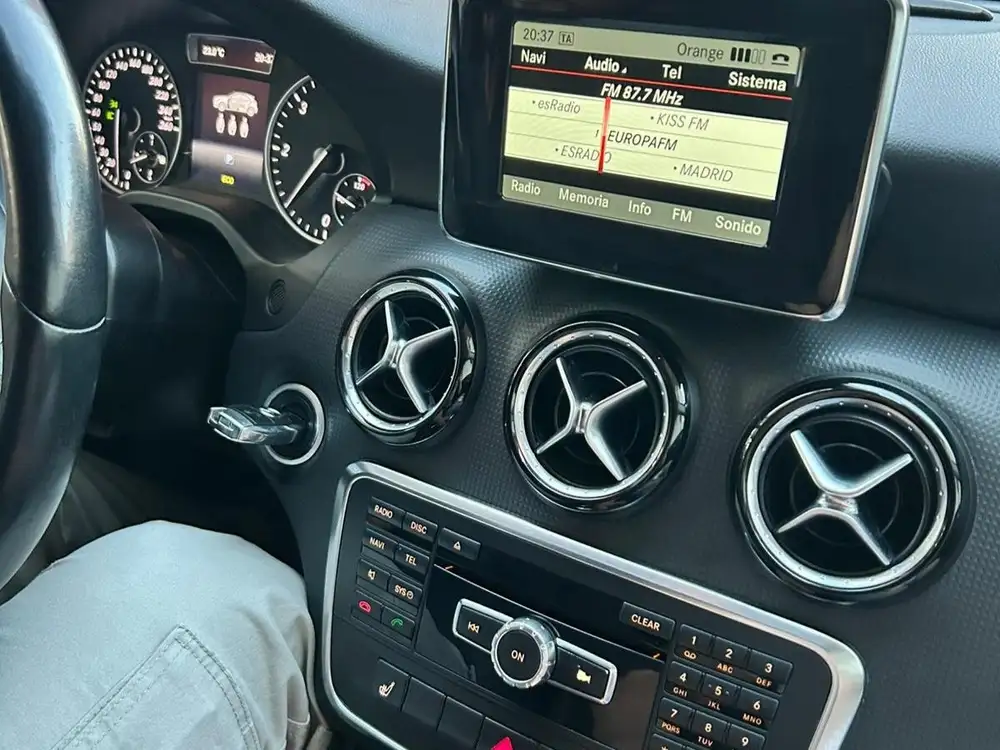 MERCEDES clase a - Foto 9 | Clidrive