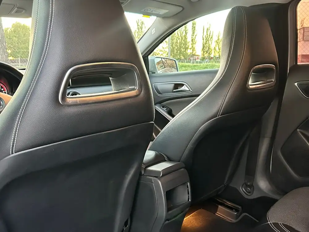 MERCEDES clase a - Foto 12 | Clidrive