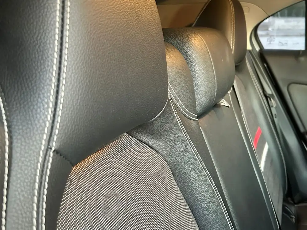 MERCEDES clase a - Foto 13 | Clidrive