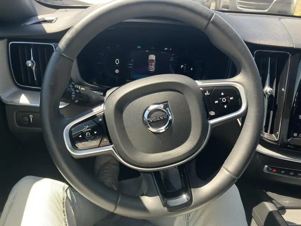 VOLVO xc60 - Foto 10 | Clidrive